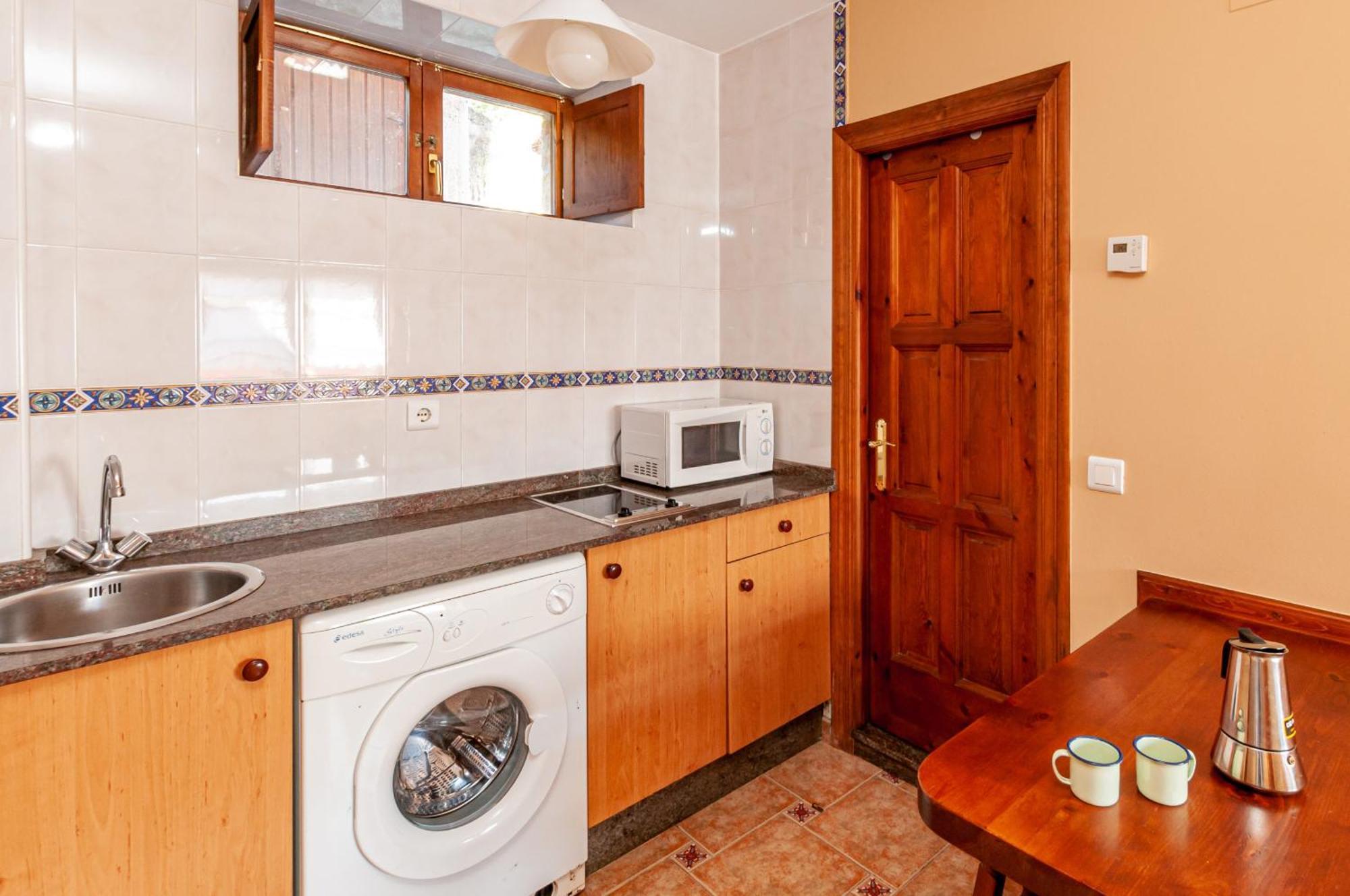 Apartamentos La Regoria Arenas De Cabrales Dış mekan fotoğraf