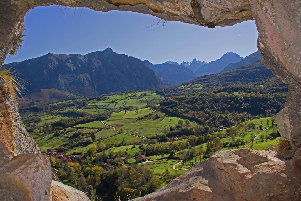 Apartamentos La Regoria Arenas De Cabrales Dış mekan fotoğraf
