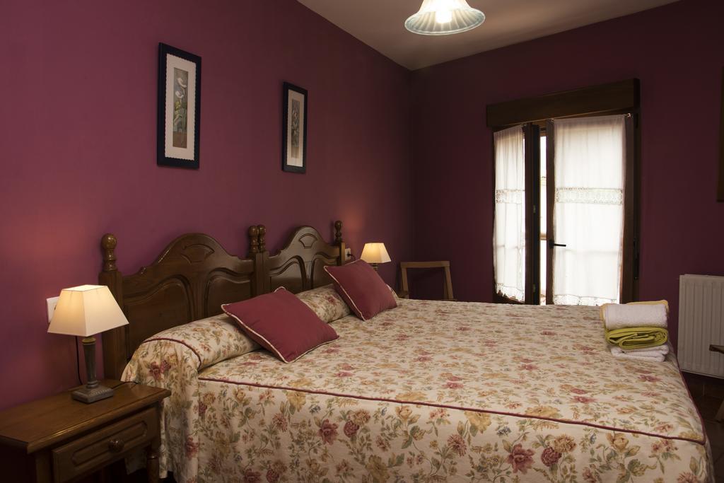 Apartamentos La Regoria Arenas De Cabrales Dış mekan fotoğraf