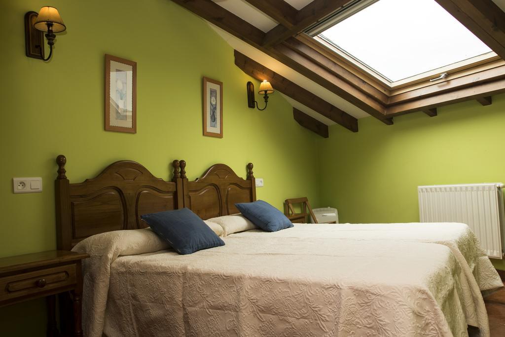 Apartamentos La Regoria Arenas De Cabrales Dış mekan fotoğraf
